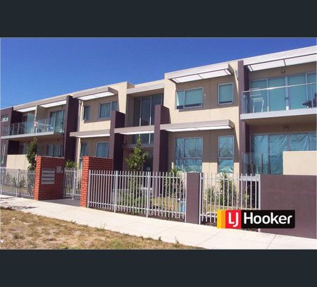 1/8 St James Ave, Springvale, Vic 3171 - Photo 4