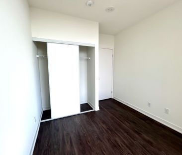 For Lease - 2 David Eyer Road Unit# 1433, Richmond Hill, Ontario - Photo 5