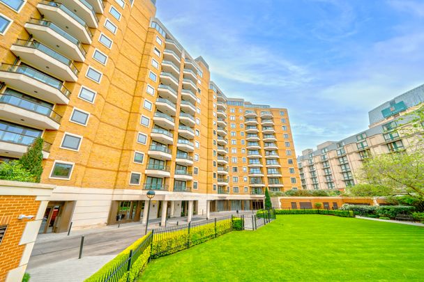 Deluxe two bedroom apartment at Cheval Hyde Park Gate - Photo 1