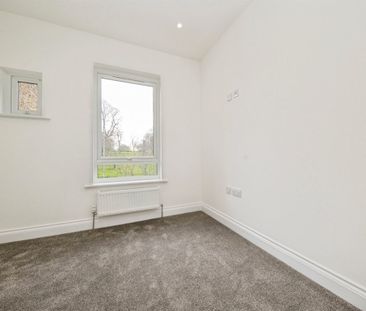 Grove Lane - Photo 3