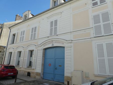 Location Appartement 2 pièces 34m² FONTAINEBLEAU 77300 - Photo 5