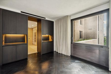 4 bedroom flat to rent - Photo 4