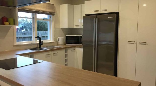 Large family home with a cosy feel - Photo 1