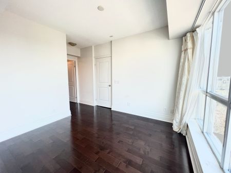 For Lease - 39 Upper Duke Crescent Unit# 502C, Markham, Ontario - Photo 5