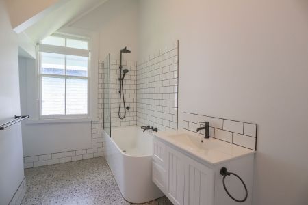 15 Parkes Street, Girards Hill - Photo 5