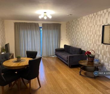 2 bedroom flat to rent - Photo 1