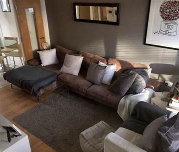 57 Ravenhill Parade, Belfast, BT6 8NU - Photo 2