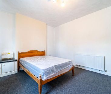 4 bedroom house to rent - Photo 3