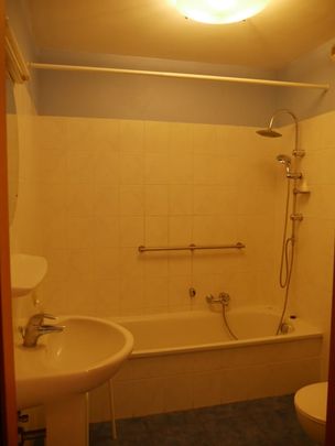 Appartement te huur - Foto 1