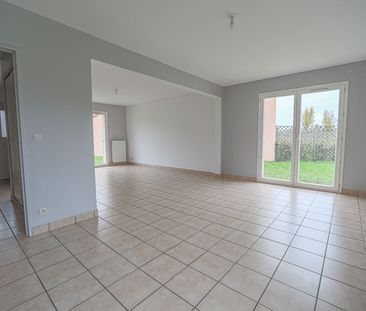 Location Maison 5 pièces 114m² FRANQUEVILLE ST PIERRE 76520 - Photo 3