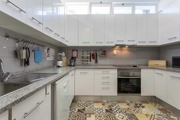 Rua Heróis de Quionga, Lisbon, Lisbon 1170-191 - Photo 1