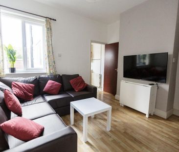 4 bedroom house to rent - Photo 1