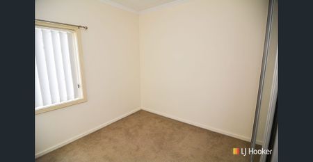 AFFORDABLE FAMILY HOME - Photo 4