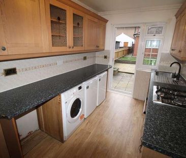 Woodcock Hill, Harrow, HA3 - Photo 6