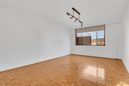 18/170 High Street, Northcote - Photo 4