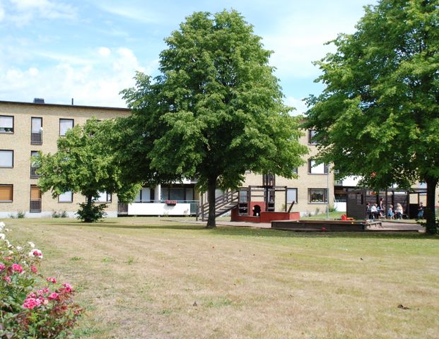 Trollbackevägen 38 - Photo 1