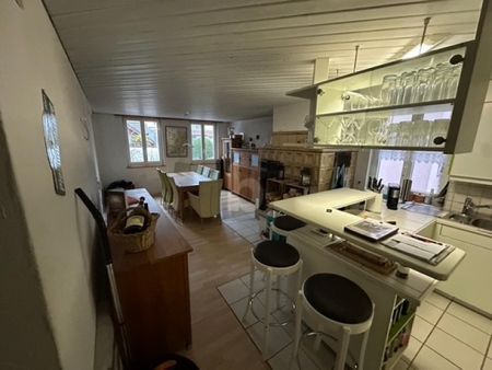 CHARMING AND HIGH-QUALITY ON TWO LEVELS - Photo 4