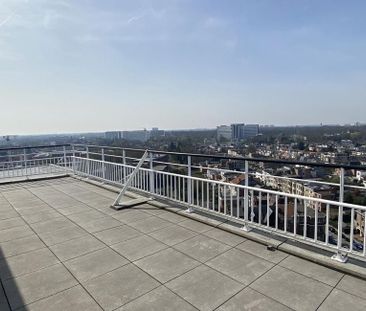 Penthouse te huur in Berchem voor € 890 met 1 slaapkamer - Photo 5