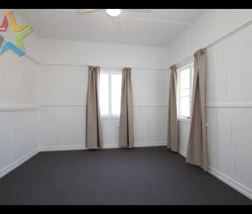 21 Rex Street, Eastern Heights QLD 4305 - Photo 4