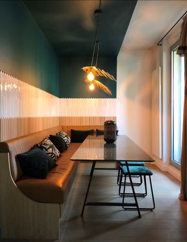 Location Appartement 4 pièces 102m² - Photo 2