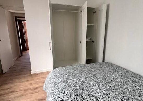 Calle de la Batalla del Salado, Madrid, Community of Madrid 28045