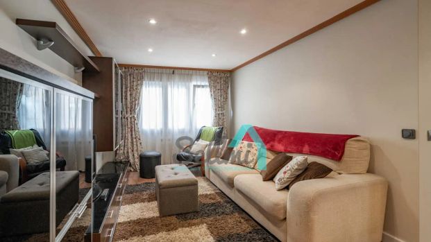 Piso de alquiler en De San Melchor García Sampedro, San Lázaro - Otero - Villafría - Foto 1