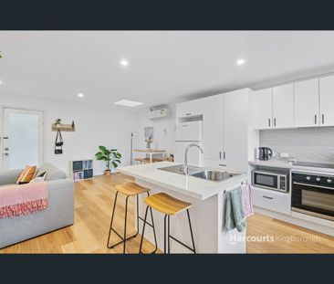 2/2 Lalwinya Road, Mount Nelson, Tas 7007 - Photo 2