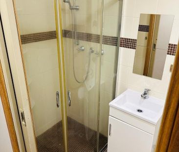 Darlington - Photo 1