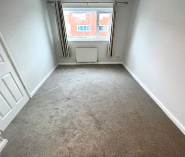 Rover Drive, BIRMINGHAM - Photo 2