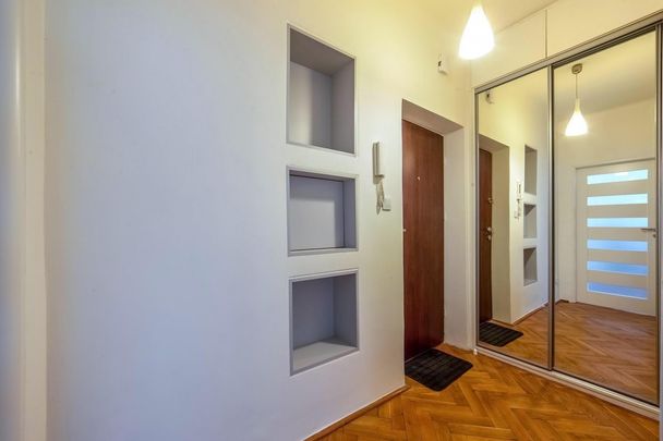 Mieszkanie na Muranowie po remoncie do wynajęcia - Photo 1