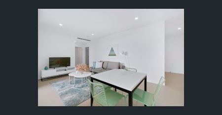 One bedroom apartment can't be missed! Unfurnished! - Photo 2