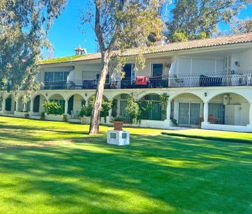 Middle Floor Apartment in Marbella - Photo 4