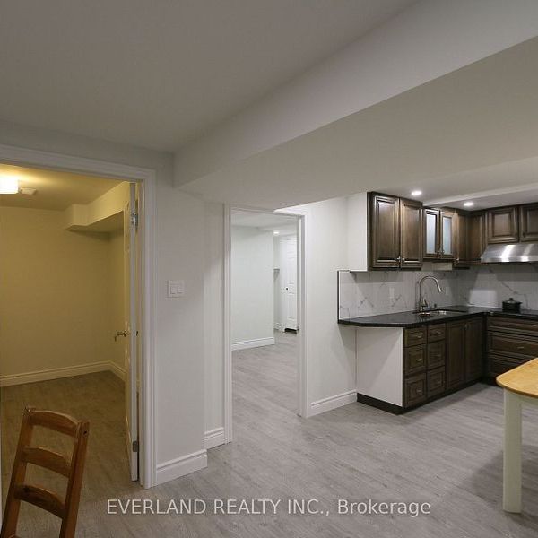 For Lease - 4 Hepatica Street Unit# Basment, Toronto, Ontario - Photo 1