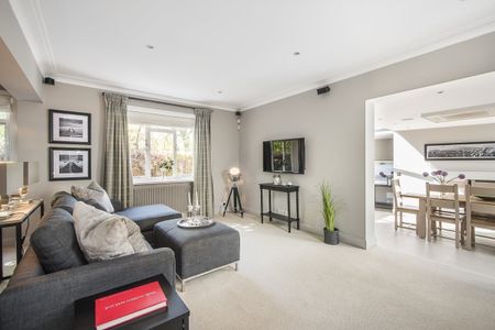 4 bedroom detached house to rent - Photo 5