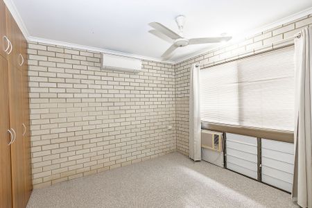 4/29 Clayton Street, Hermit Park - Photo 2