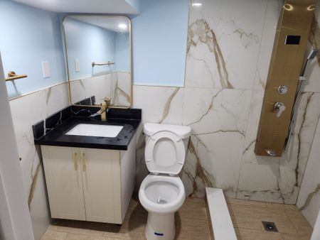 For Lease - 1056 Suddard Avenue, Oshawa, Ontario - Photo 5