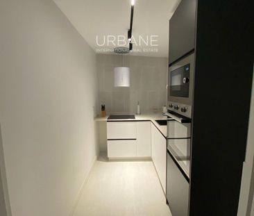 Encantador Apartamento Reformado con Patio Privado a Pasos de la Sa... - Photo 5