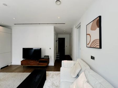 1 Bedroom 1 Bathroom Flat32 - Photo 4