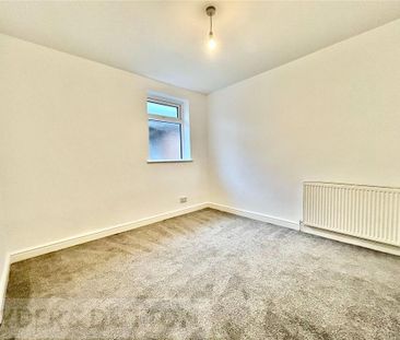 3 bedroom bungalow to rent - Photo 6