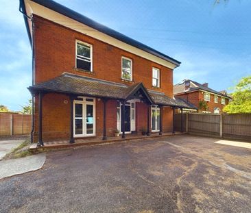 1 bedroom Flat in Grenfell Road, Maidenhead - Photo 5