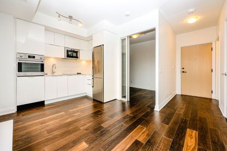 For Lease - 1 Belsize Drive Unit# 718, Toronto, Ontario - Photo 3