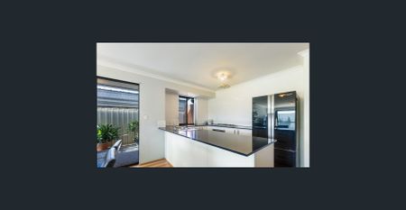 Modern Family Home in a Peaceful Coastal Location - 38 Fortescue Boulevard, Two Rocks - Photo 5