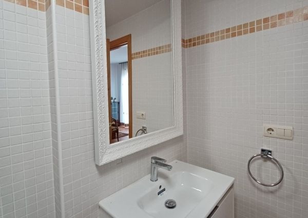 FOR RENT: SPACIOUS AND ELEGANT 4-BEDROOM BUNGALOW FOR LONG TERM