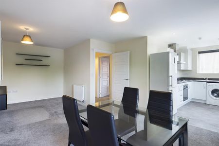2 bedroom apartment to rent - Photo 3