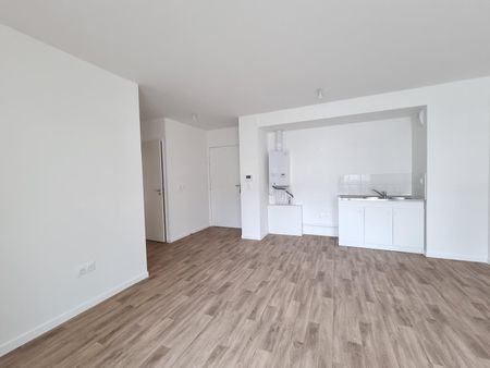 Location Appartement 3 pièces 60m² JOUE LES TOURS 37300 - Photo 2
