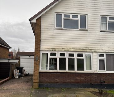 2 Bedroom,Semi-Detached House,Coseley, Bilston , WV14 8RB£950.00P/M - Photo 2