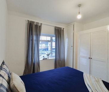 Room in a Shared House, Manor Farm Road, HA0 - Photo 2