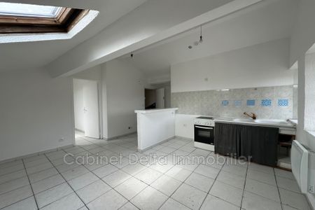 Location Appartement 2 pièces 30m² TOULON 83200 - Photo 3