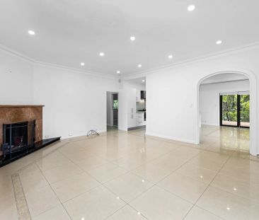 1 Manning Road, - Photo 3