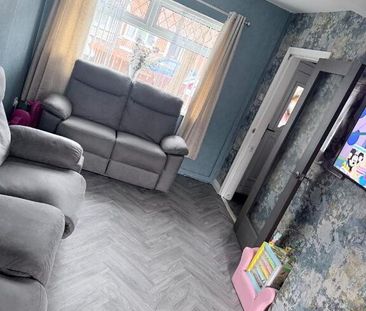 65 Mount Vernon, Belfast, BT15 4BJ - Photo 1